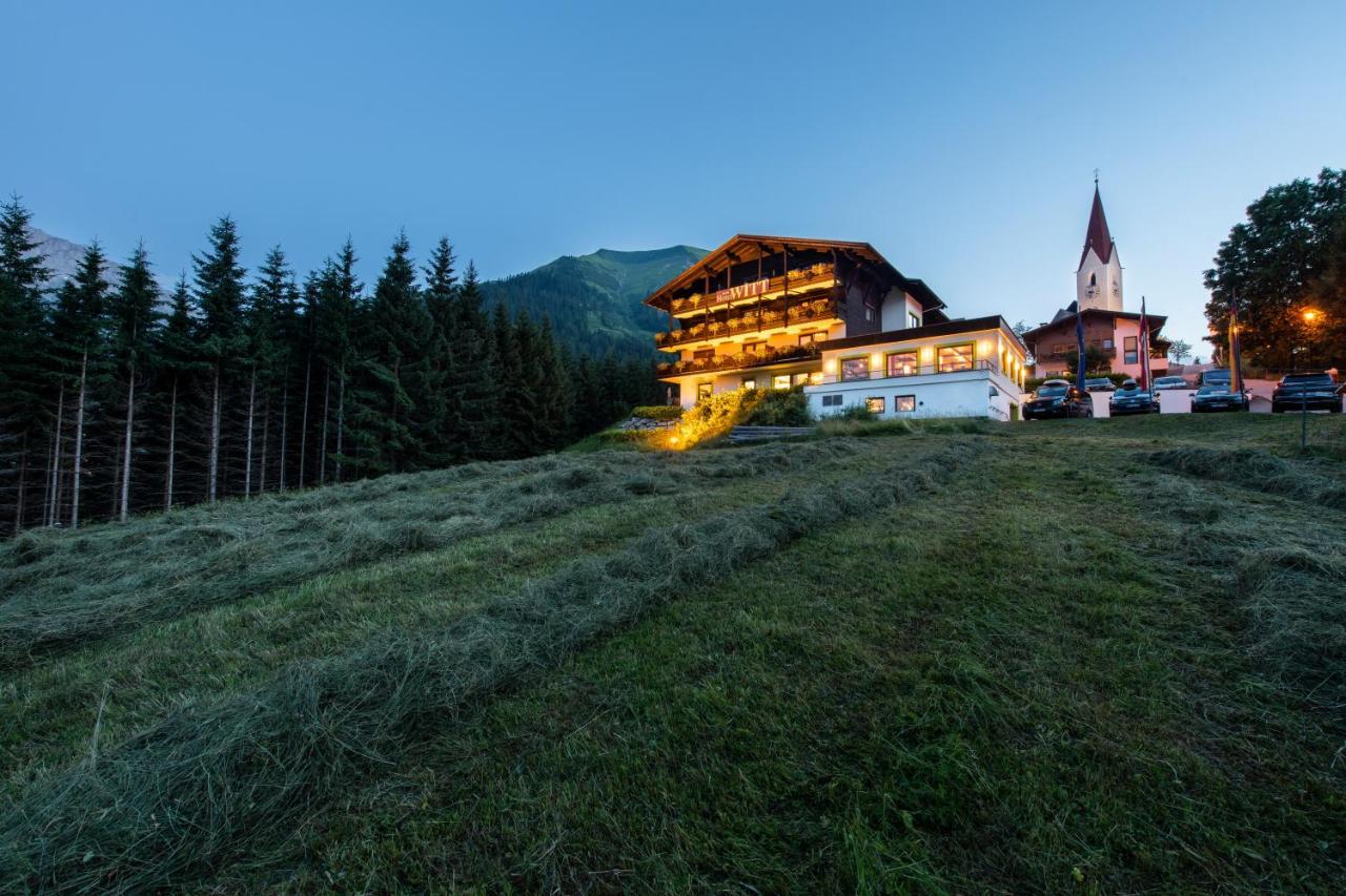 Hotel Witt Berwang Exterior photo