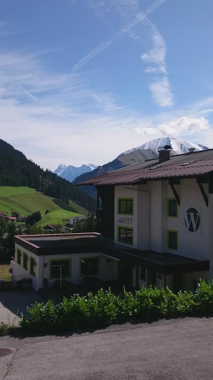 Hotel Witt Berwang Exterior photo